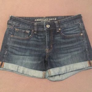 AMERICAN EAGLE Women’s Jean Shorts 8